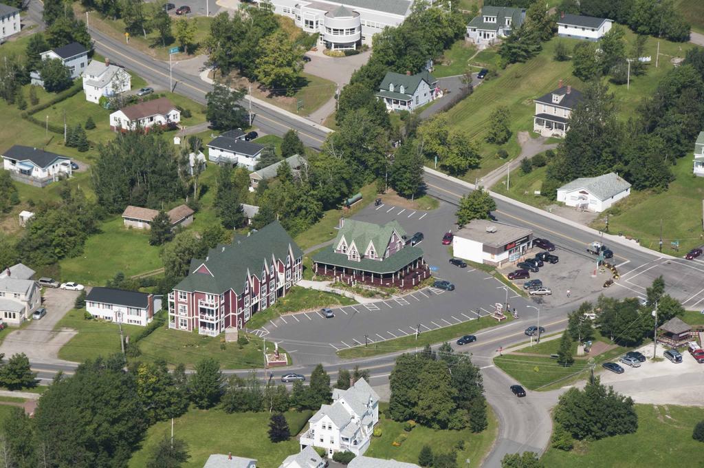 Lynwood Inn Baddeck Inlet Eksteriør billede